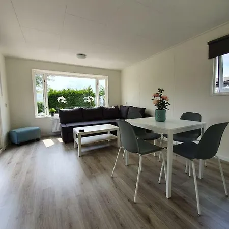 Mooi Chalet In * Loenen